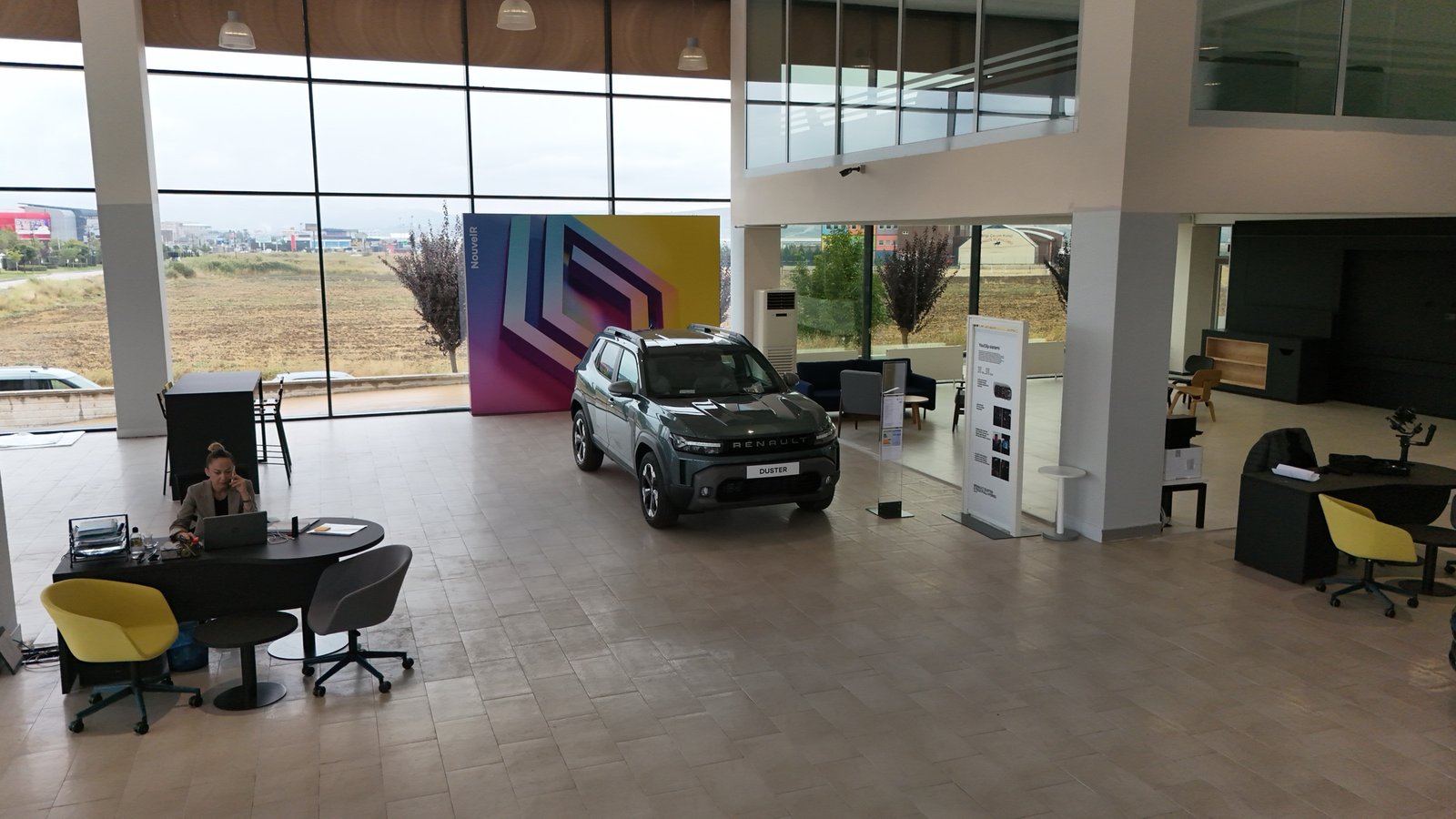 Dacia galeri 4